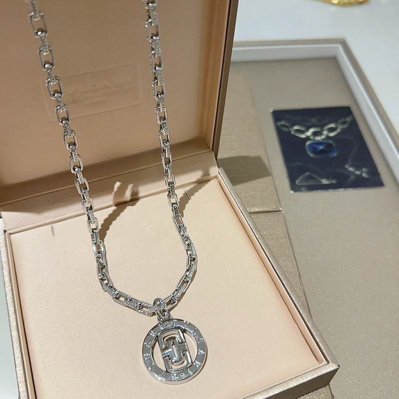Bvlgari necklace 01yxx180 (4)