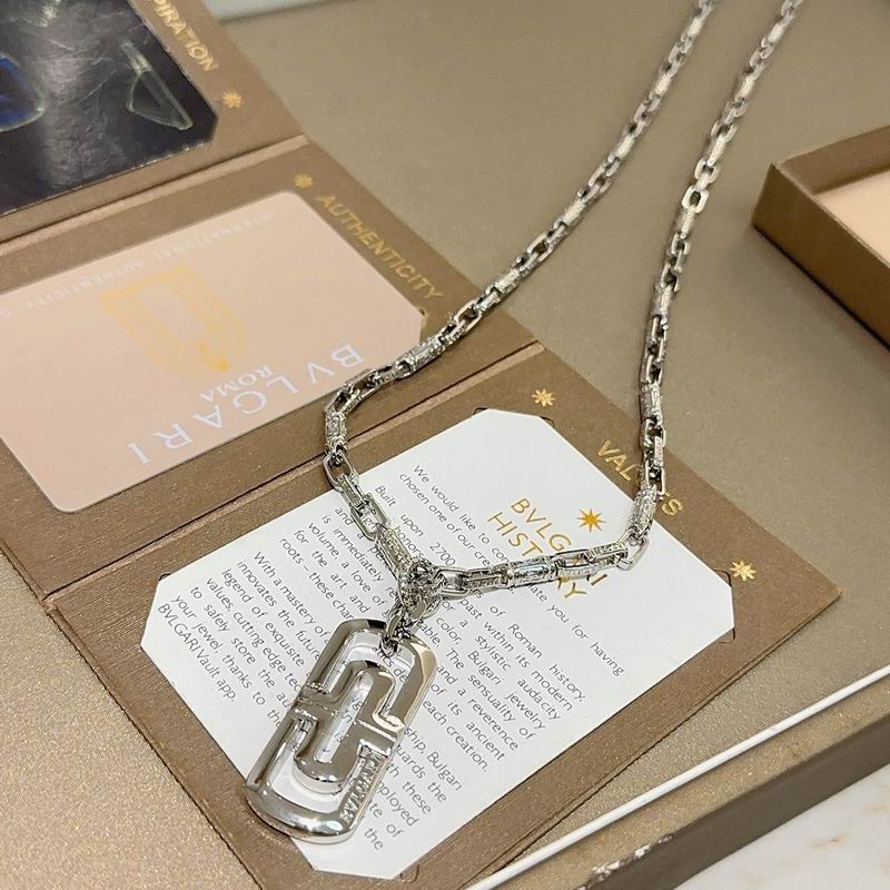Bvlgari necklace 01yxx181 (3)