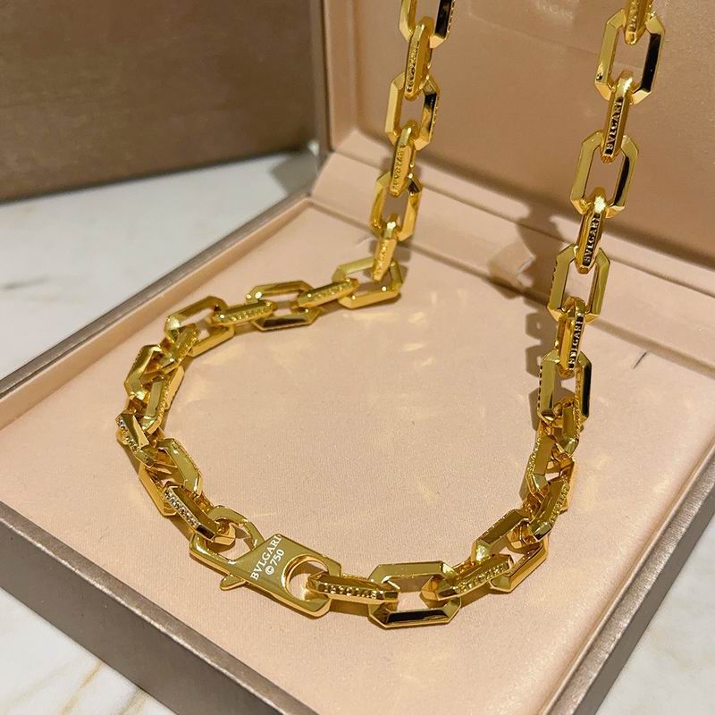 Bvlgari necklace 01yxx185 (6)