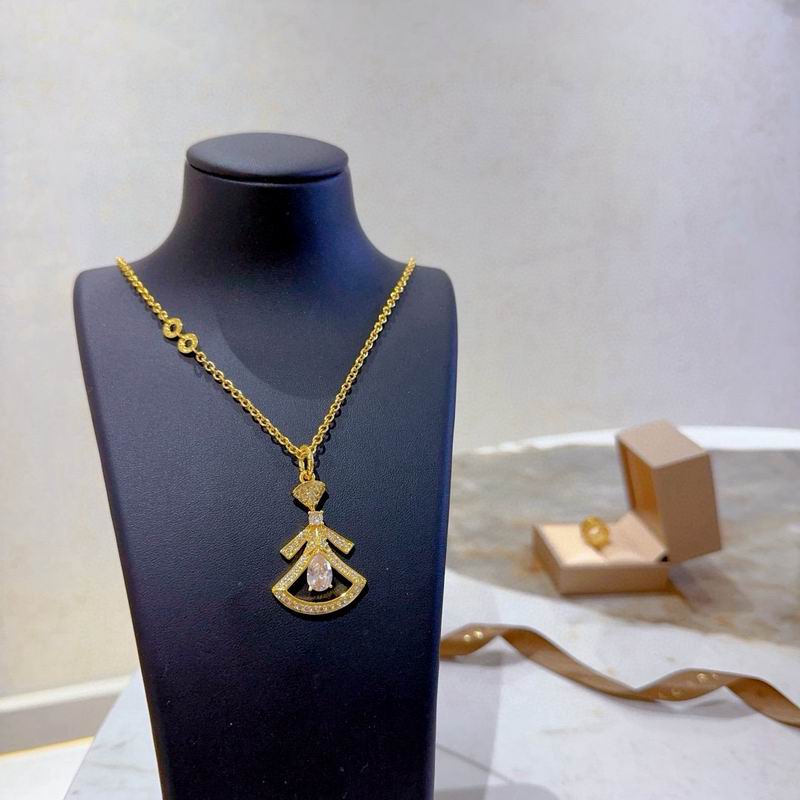 Bvlgari necklace 11yxx04 (5)