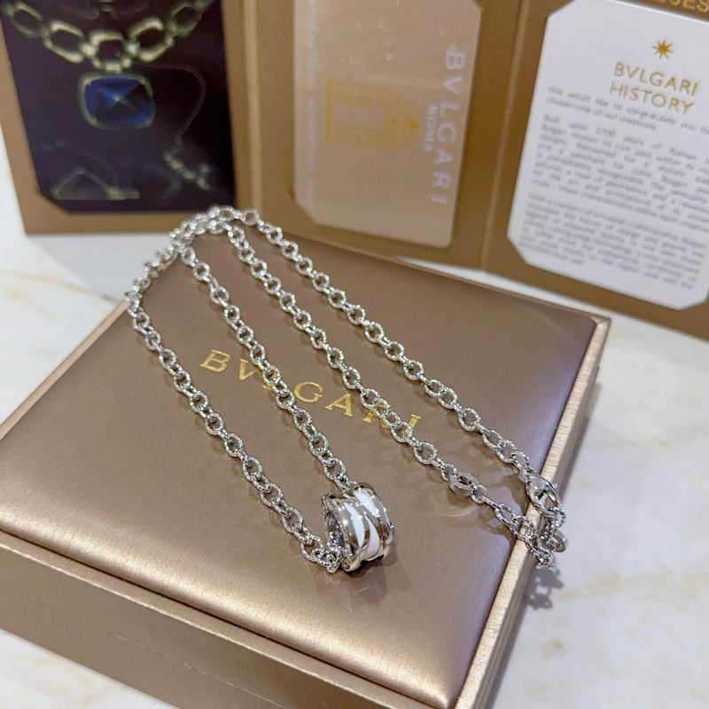 Bvlgari necklace 11yxx08 (2)