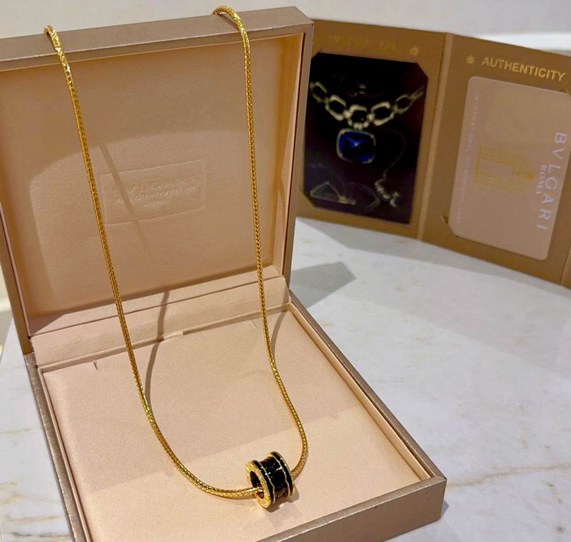 Bvlgari necklace 11yxx09 (2)