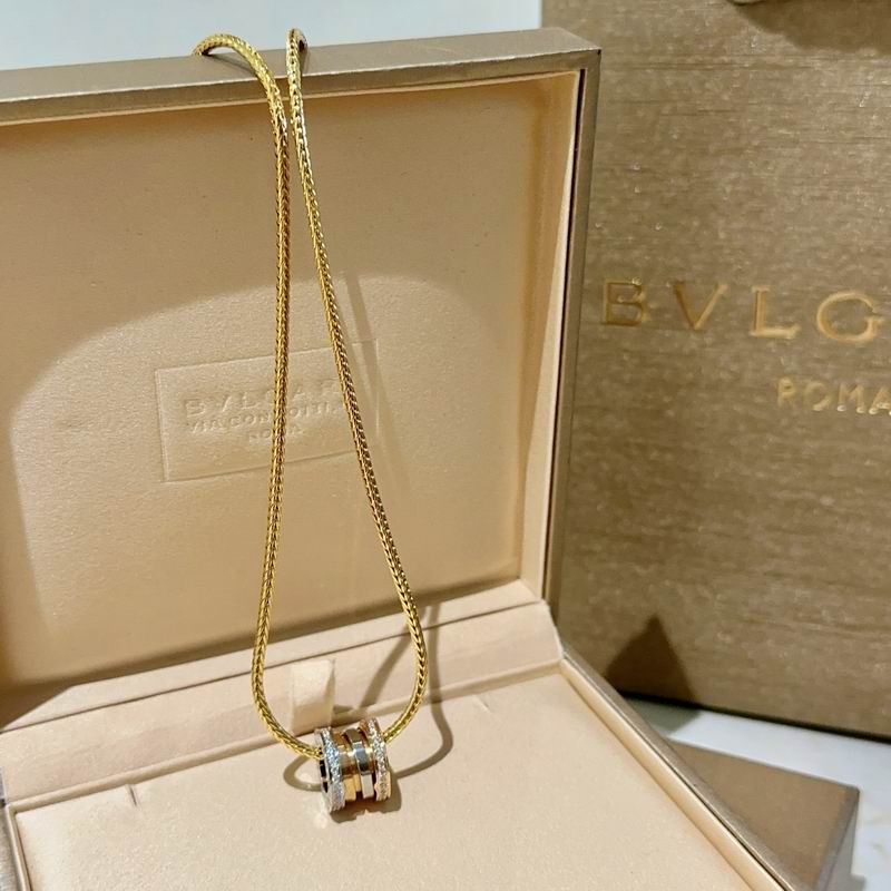 Bvlgari necklace 11yxx11 (6)