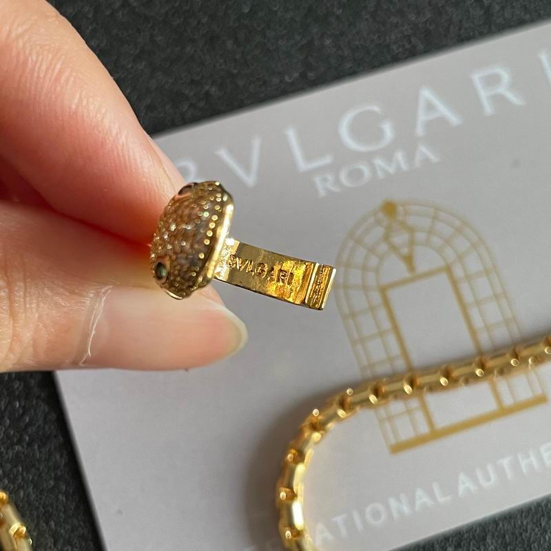 Bvlgari necklace 11yxx14 (3)