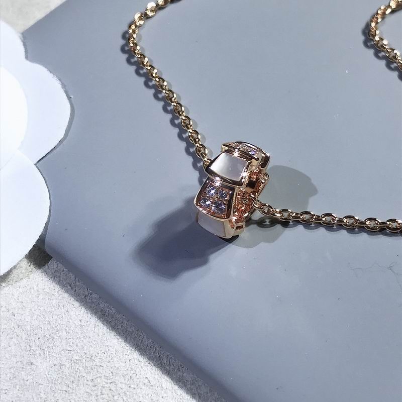 Bvlgari necklace 11yxx15 (4)