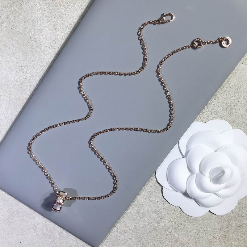 Bvlgari necklace 11yxx15 (5)