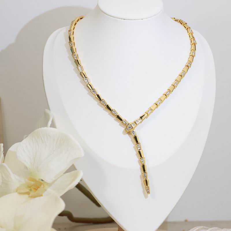 Bvlgari necklace 11yxx18 (4)