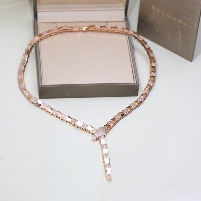 Bvlgari necklace 11yxx19 (4)