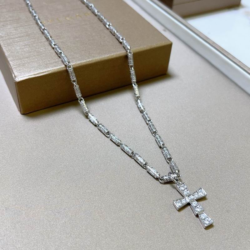 Bvlgari necklace 11yxx20 (6)