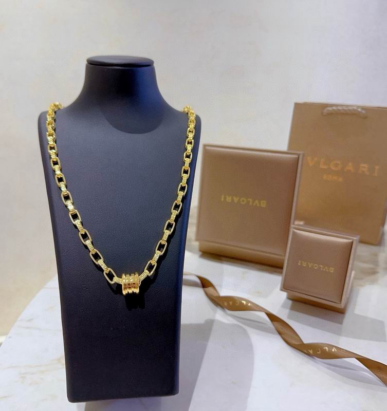 Bvlgari necklace 11yxx22 (2)