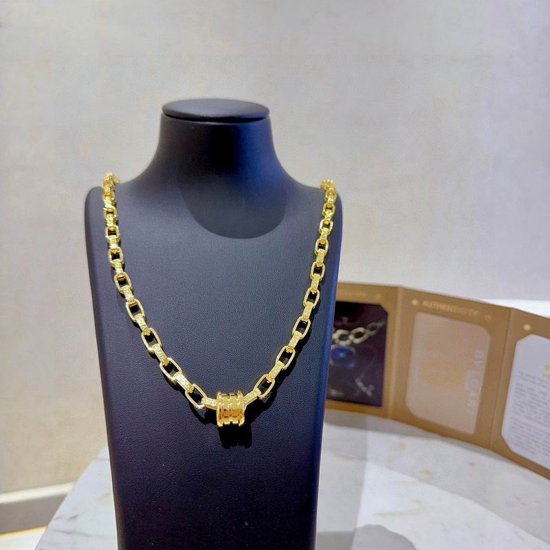 Bvlgari necklace 11yxx22 (4)