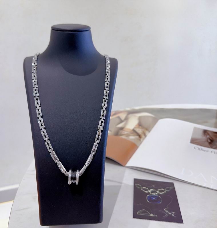 Bvlgari necklace 11yxx23 (2)