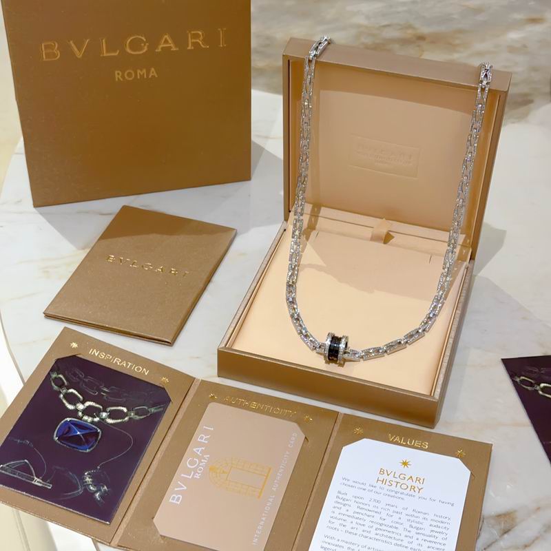 Bvlgari necklace 11yxx23 (4)