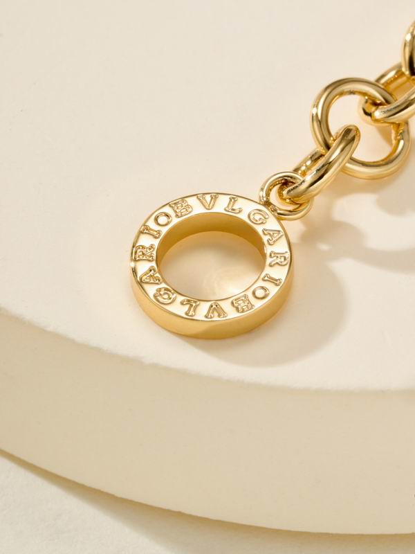 Bvlgari necklace 11yxx27 (9)