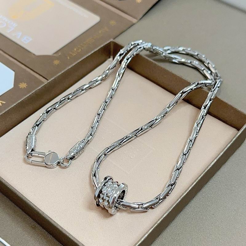 Bvlgari necklace 11yxx36 (4)