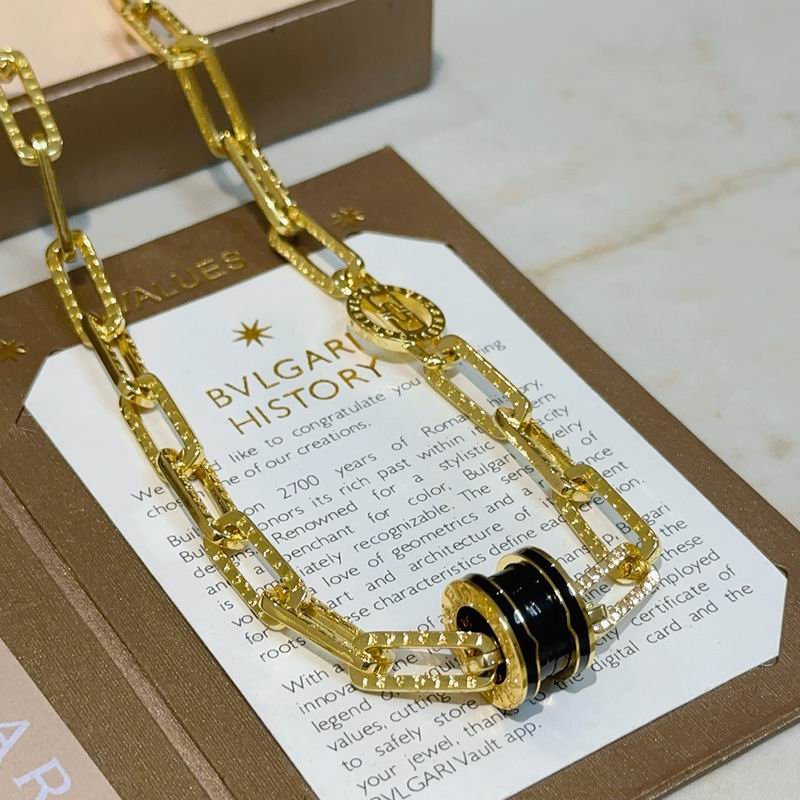 Bvlgari necklace 11yxx37 (2)