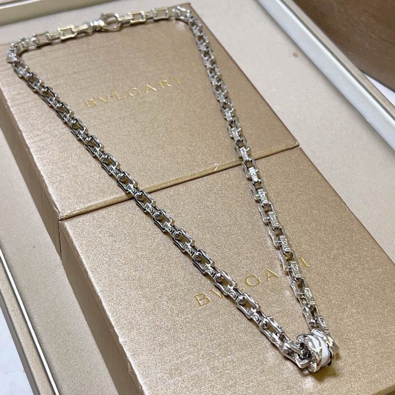 Bvlgari necklace 11yxx40 (2)