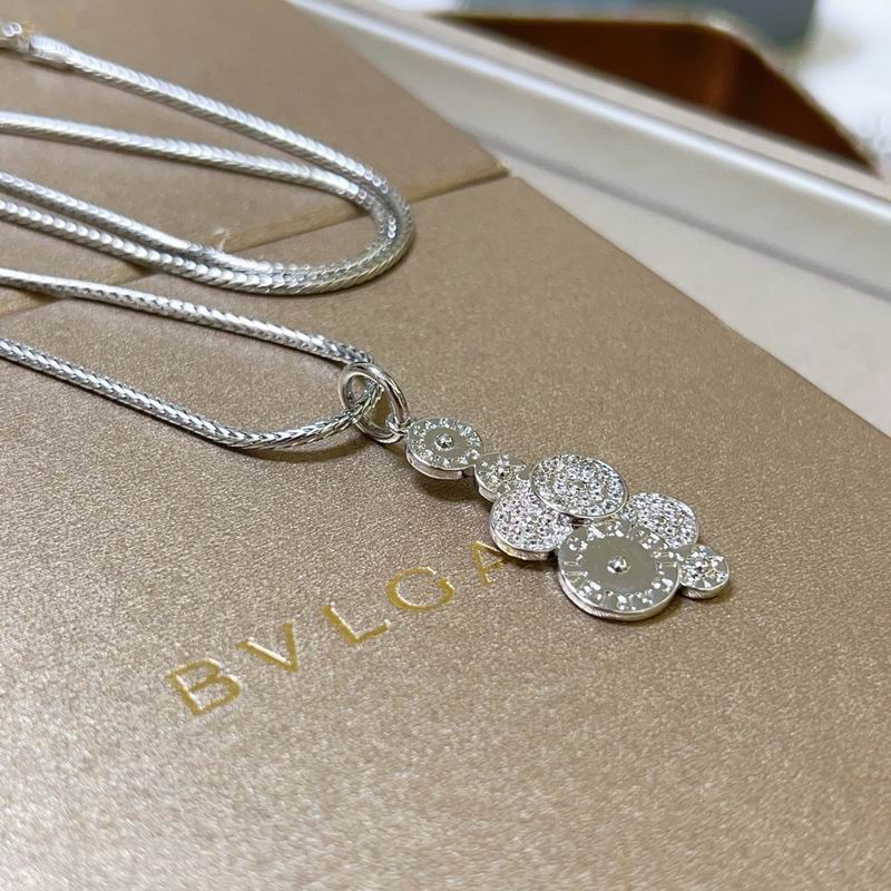 Bvlgari necklace 11yxx41 (5)