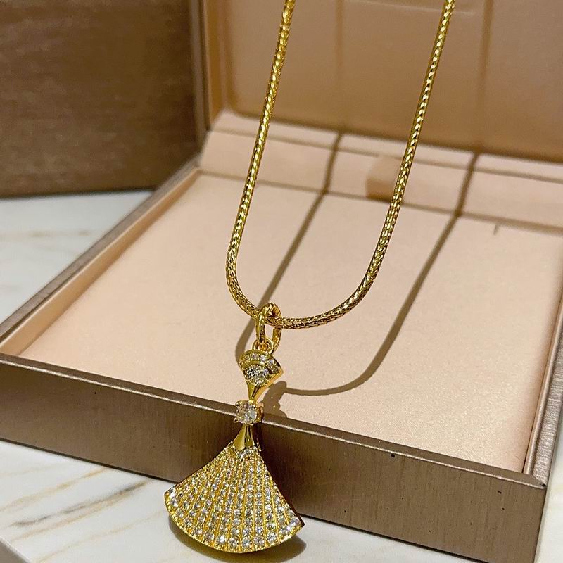 Bvlgari necklace 11yxx44 (1)