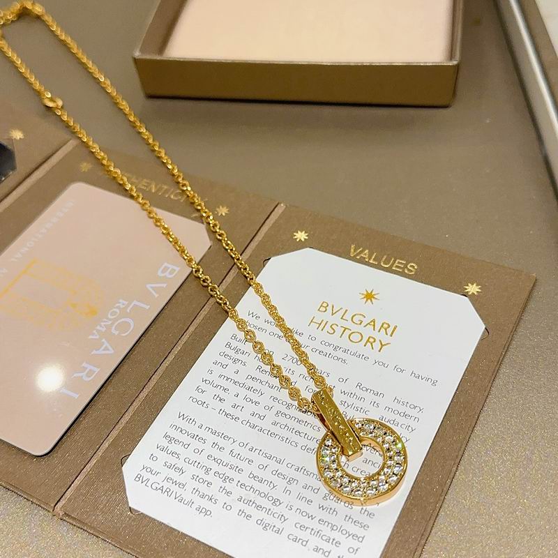 Bvlgari necklace 11yxx46 (5)