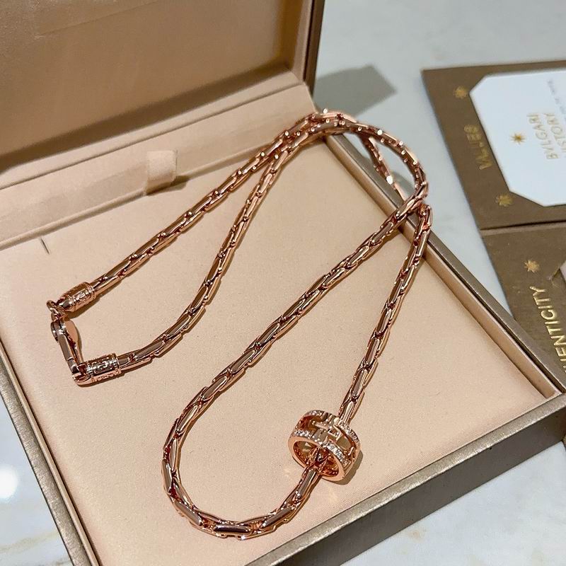 Bvlgari necklace 11yxx47 (10)