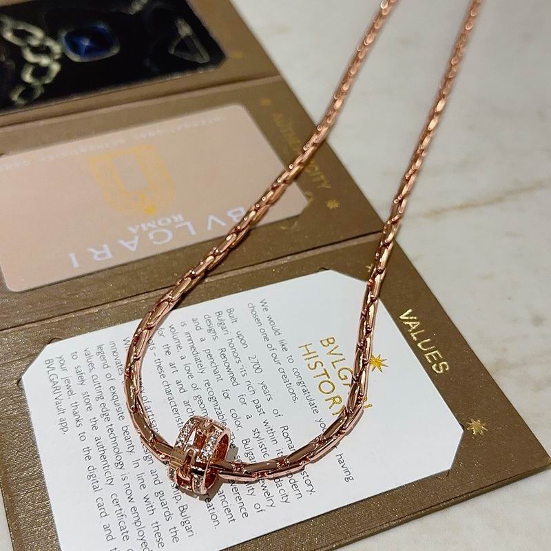 Bvlgari necklace 11yxx47 (12)