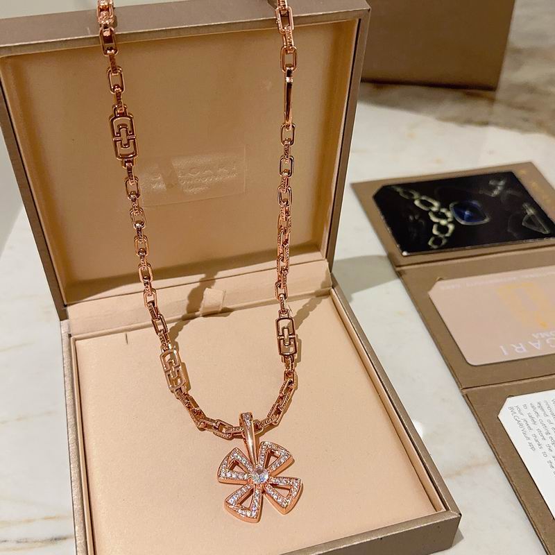 Bvlgari necklace 11yxx52 (3)