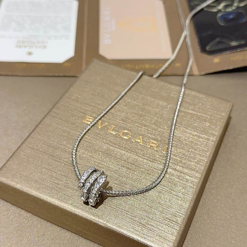 Bvlgari necklace 11yxx53 (2)