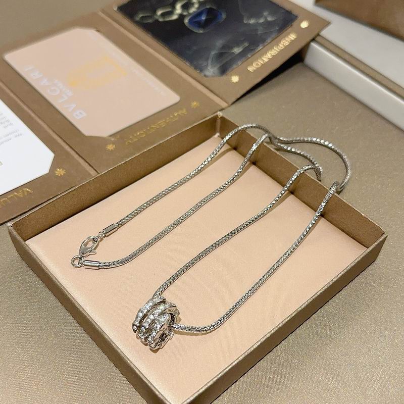 Bvlgari necklace 11yxx53 (4)