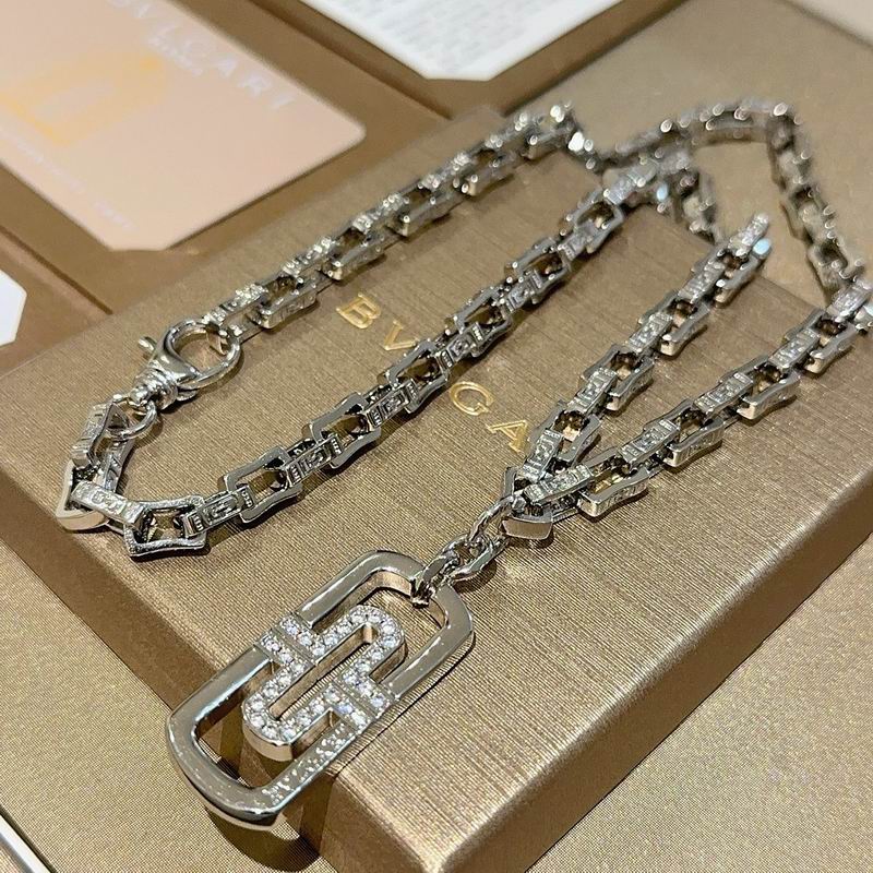 Bvlgari necklace 11yxx55 (3)