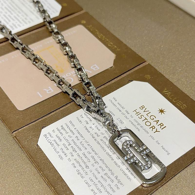 Bvlgari necklace 11yxx55 (4)