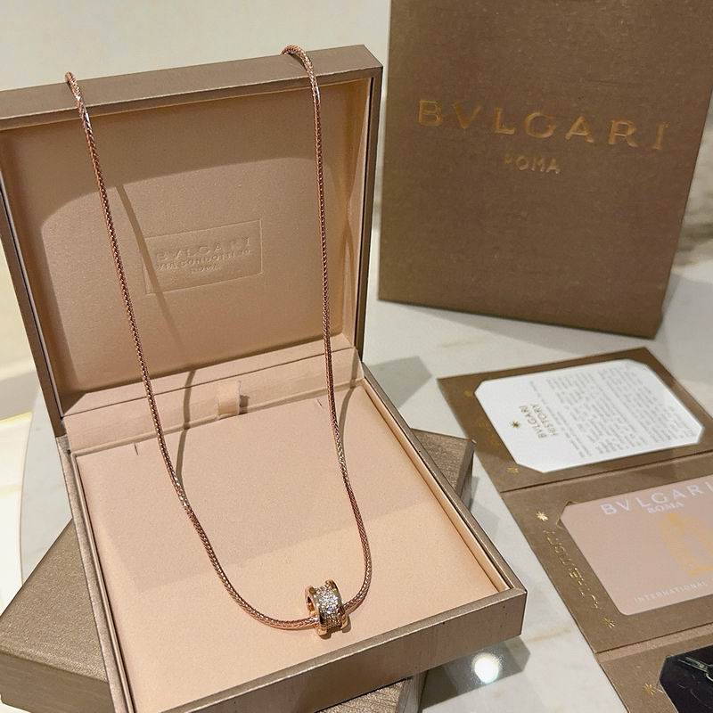 Bvlgari necklace 11yxx56 (5)