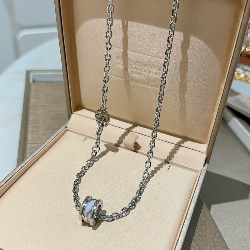 Bvlgari necklace 11yxx57 (1)