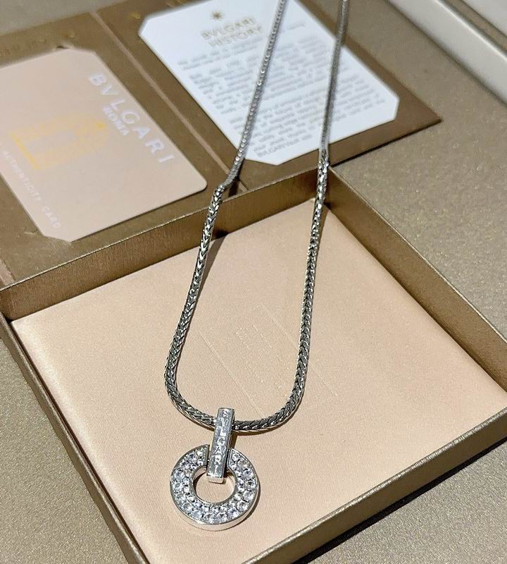 Bvlgari necklace 11yxx62 (5)