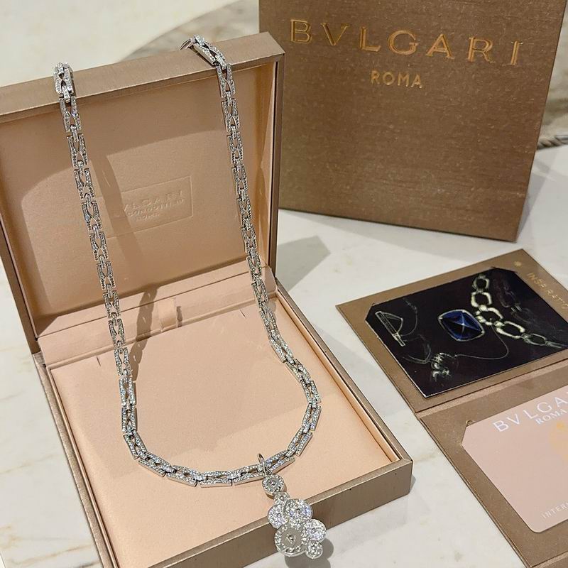 Bvlgari necklace 11yxx63 (5)