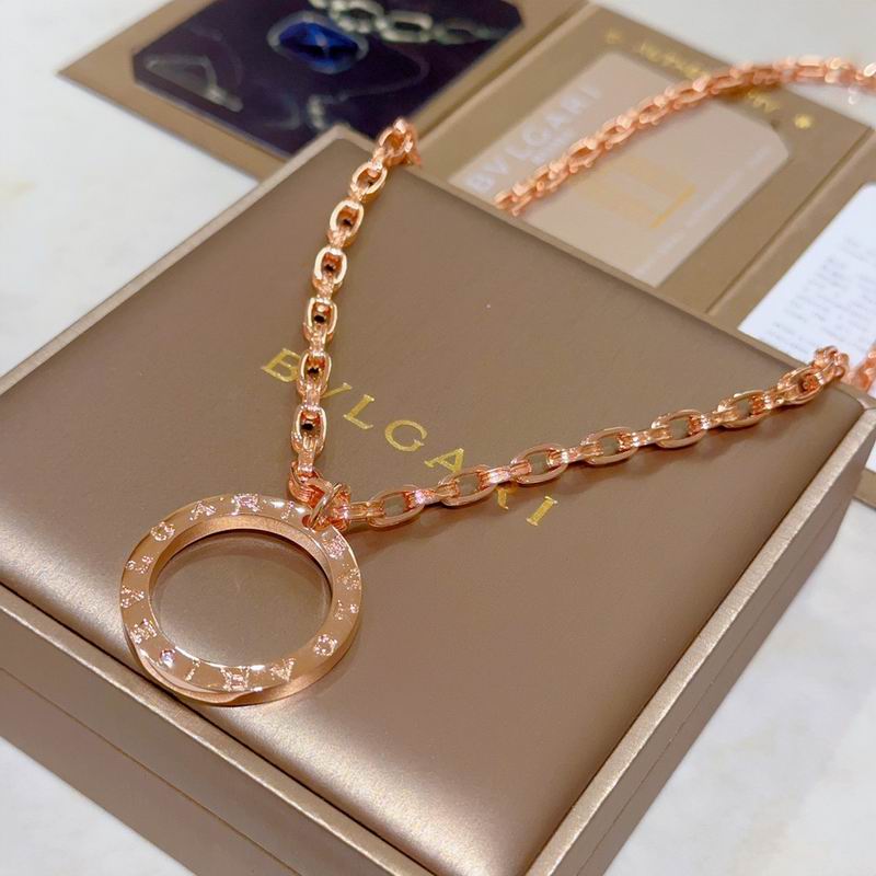 Bvlgari necklace 11yxx68 (5)