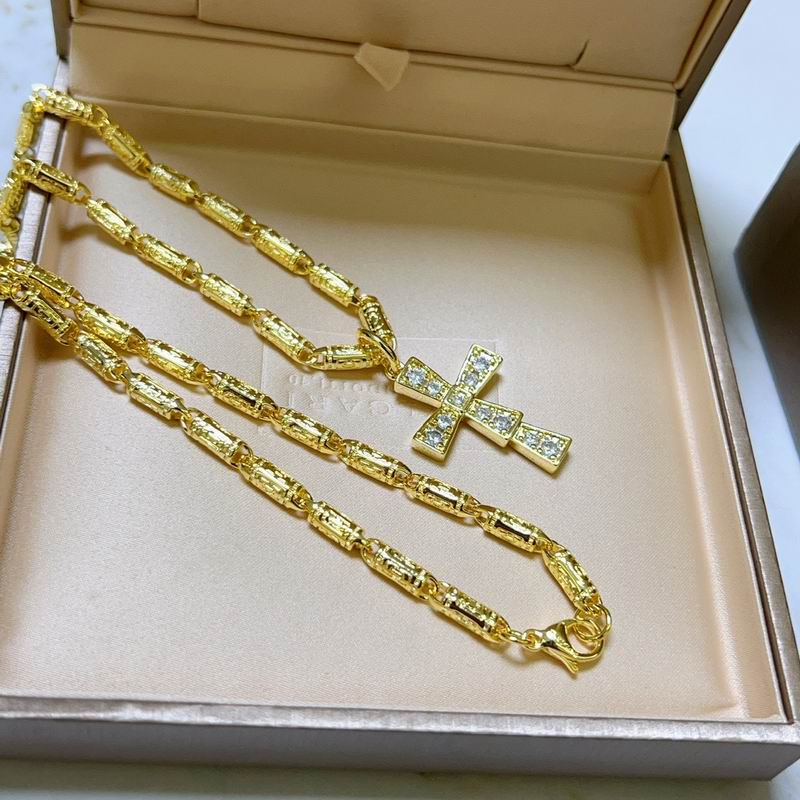 Bvlgari necklace 11yxx70 (4)