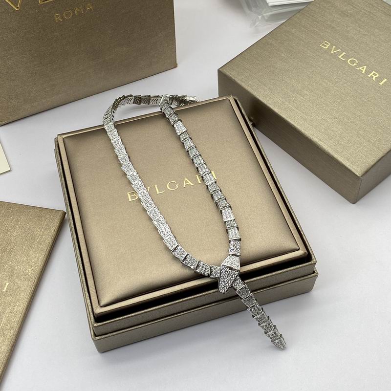 Bvlgari necklace 11yxx72 (3)