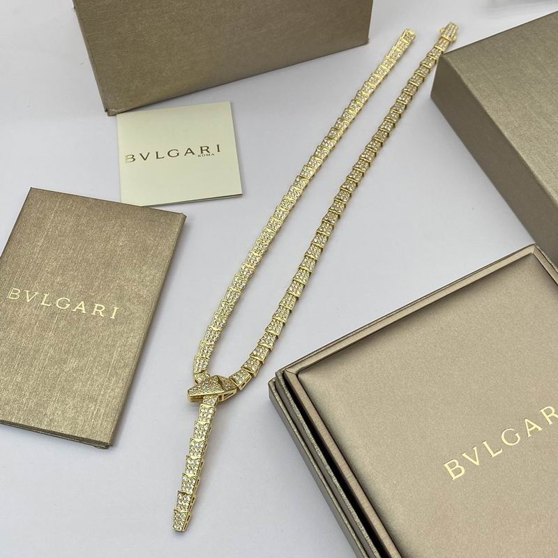 Bvlgari necklace 11yxx72 (5)