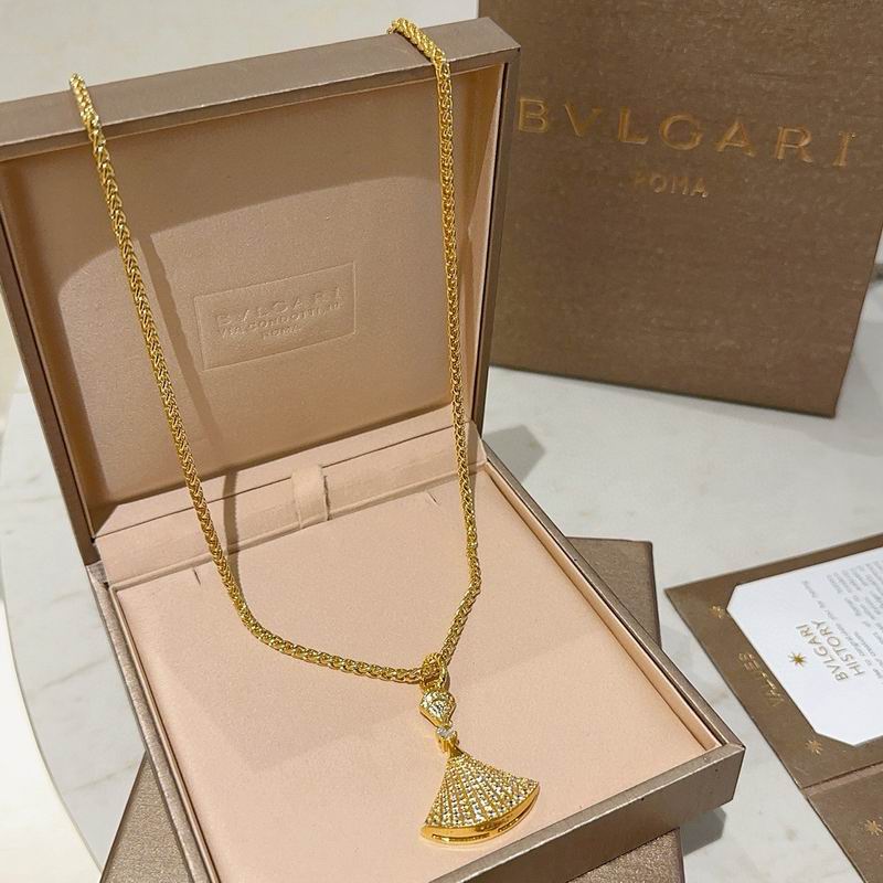 Bvlgari necklace 12yxx104 (3)