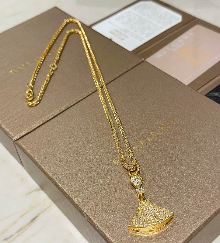 Bvlgari necklace 12yxx104 (5)