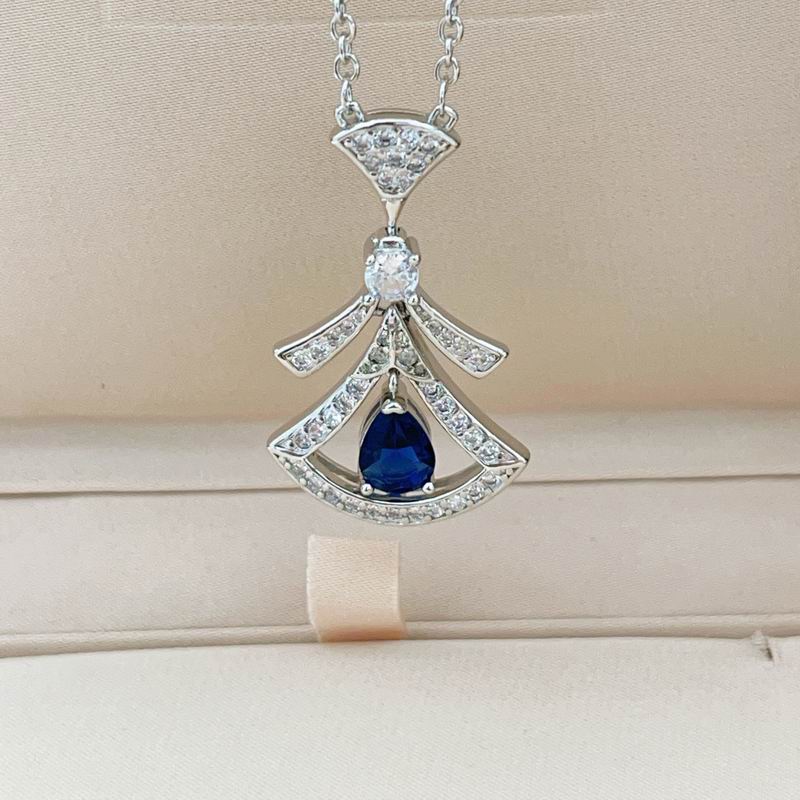 Bvlgari necklace 12yxx123 (14)