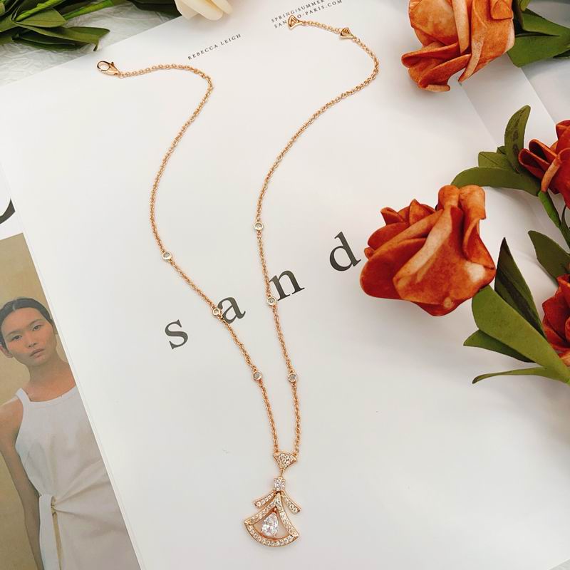 Bvlgari necklace 12yxx123 (46)