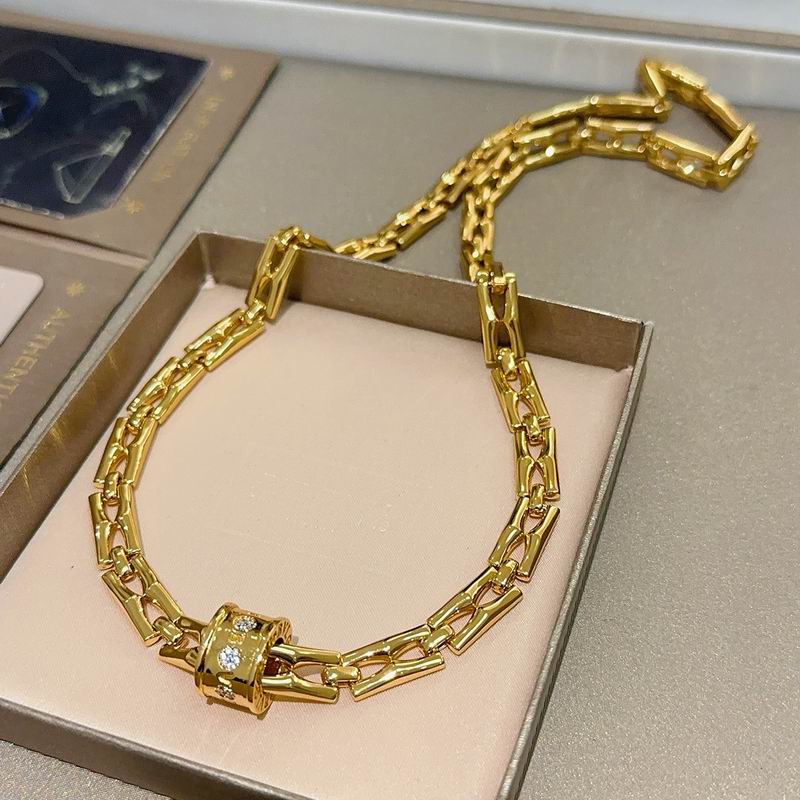 Bvlgari necklace 12yxx87 (6)