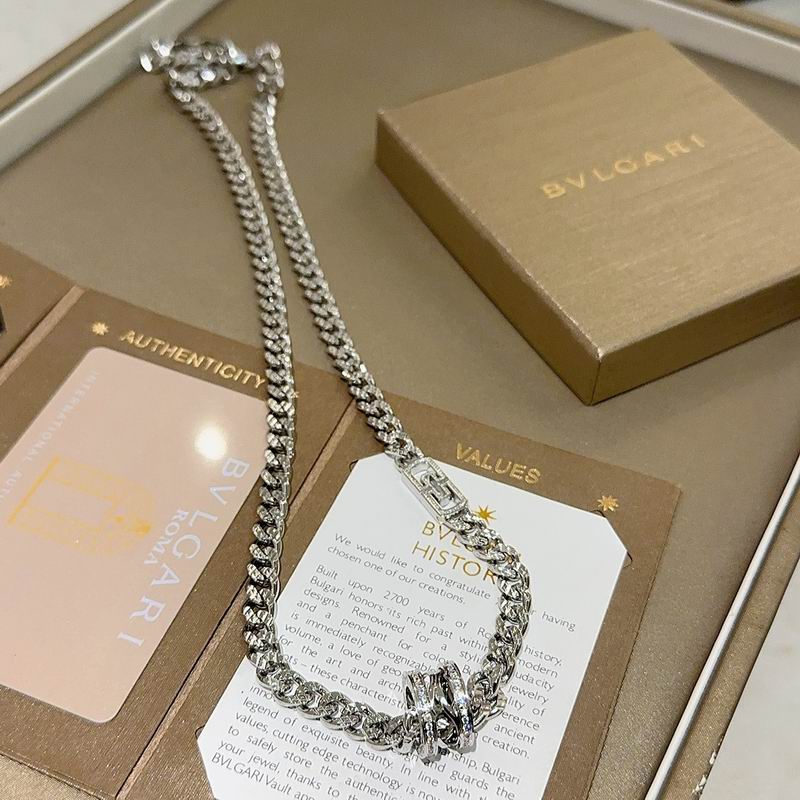 Bvlgari necklace 12yxx90 (6)