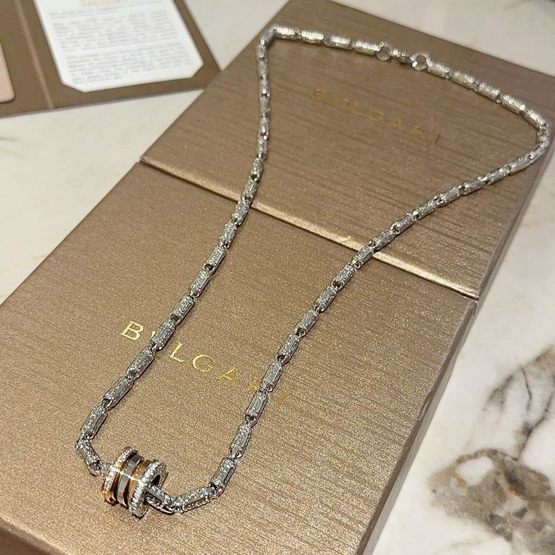 Bvlgari necklace 12yxx95 (5)
