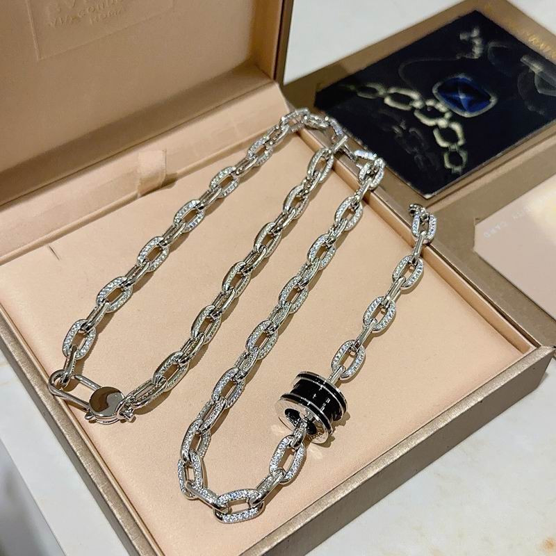 Bvlgari necklace 12yxx98 (5)
