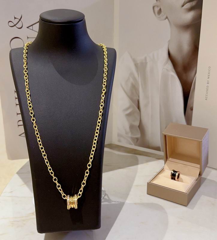 Bvlgari necklace 12yxx99 (5)