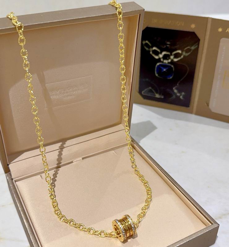 Bvlgari necklace 12yxx99 (6)
