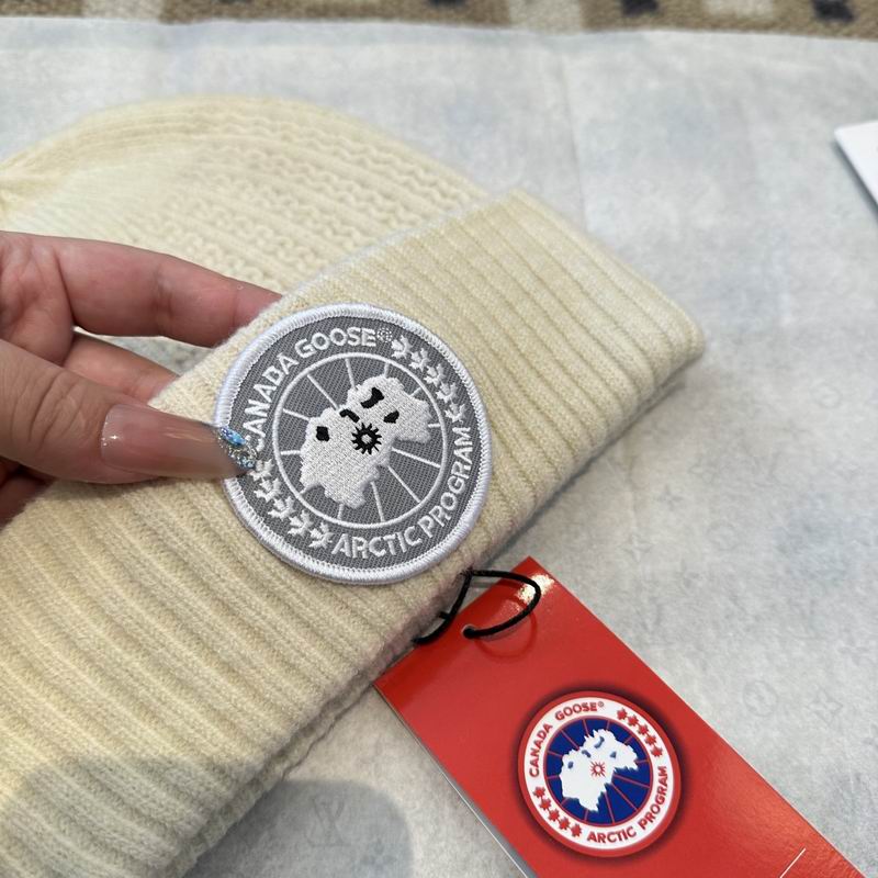 Canada Goose Hat (1944)